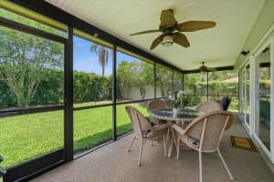 4218 HOLLOWTRAIL DRIVE, TAMPA, FL 33624 - MLS#MFRTB8512722