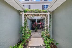 2461 EARLSWOOD COURT, BRANDON, FL 33510 - MLS#MFRTB8512731