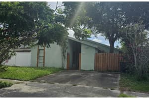 10307 PENNYTREE PLACE, TAMPA, FL 33624 - MLS#MFRTB8512737