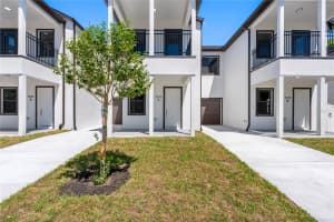 7015 CENTRAL AVENUE, TAMPA, FL 33604 - MLS#MFRTB8512943
