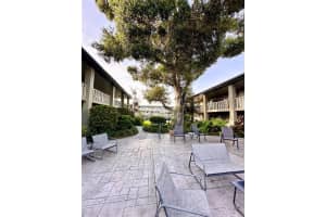 450 32ND AVENUE, ST PETERSBURG, FL 33704 - MLS#MFRTB8512980