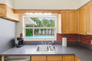 10651 125TH AVENUE, LARGO, FL 33773 - MLS#MFRTB8513045