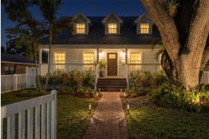 516 36th Ave N, ST PETERSBURG 516 36th Ave N, ST PETERSBURG