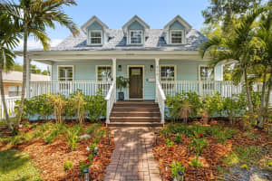 516 36TH AVENUE, ST PETERSBURG, FL 33704 - MLS#MFRTB8513049