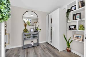 2561 13TH AVENUE, ST PETERSBURG, FL 33713 - MLS#MFRTB8513114