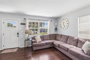 4218 6TH AVENUE, ST PETERSBURG, FL 33713 - MLS#MFRTB8513136