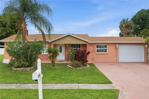4914 HOLIDAY DRIVE, TAMPA, FL 33615 - MLS#MFRTB8513287
