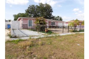 6521 W HANNA AVE, TAMPA, FL 33634 - MLS#MFRTB8513333
