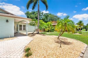 11775 112TH AVENUE, SEMINOLE, FL 33778 - MLS#MFRTB8513363