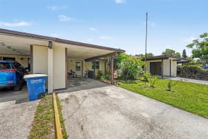 2048 SUNSET GROVE LANE, CLEARWATER, FL 33765 - MLS#MFRTB8513367
