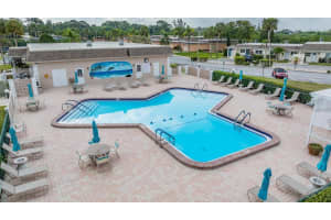 93 BOCA CIEGA POINT BOULEVARD, ST PETERSBURG, FL 33708 - MLS#MFRTB8513428