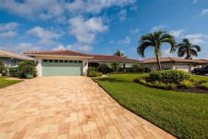2011 MICHIGAN AVENUE, ST PETERSBURG, FL 33703 - MLS#MFRTB8513517