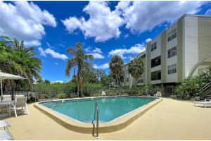 4651 1ST STREET, ST PETERSBURG, FL 33703 - MLS#MFRTB8513553