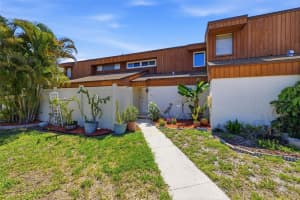 2074 SUNSET POINT ROAD, CLEARWATER, FL 33765 - MLS#MFRTB8513566