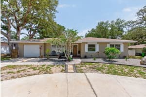 14728 Bay Dr, LARGO