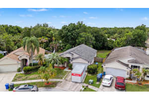 10238 CHARLESTON CORNER ROAD, TAMPA, FL 33635 - MLS#MFRTB8513603