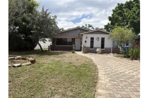 1835 Maryland Ave Ne, ST PETERSBURG