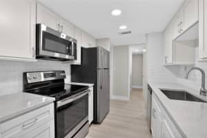 3795 41ST LANE, ST PETERSBURG, FL 33711 - MLS#MFRTB8513635