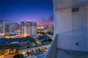 450 KNIGHTS RUN AVENUE, TAMPA, FL 33602 - MLS#MFRTB8513651