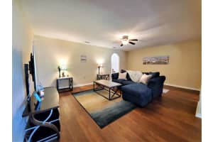 9870 ASHBURN LAKE DRIVE, TAMPA, FL 33610 - MLS#MFRTB8513678