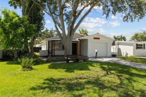 1826 Nevada Ave Ne, ST PETERSBURG