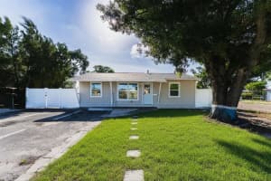 842 43RD STREET, ST PETERSBURG, FL 33711 - MLS#MFRTB8513753