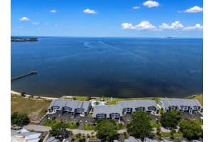 810 Bahia Del Sol Dr #16, RUSKIN