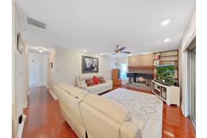 1367 CORNER OAKS DRIVE, BRANDON, FL 33510 - MLS#MFRTB8513811