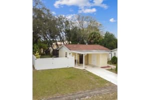 7316 Willow Park Dr, TAMPA