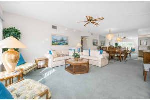 2001 WORLD PARKWAY BOULEVARD, CLEARWATER, FL 33763 - MLS#MFRTB8513934