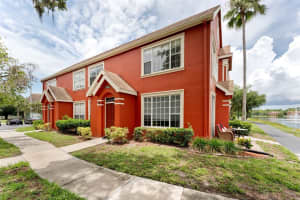 9714 LAKE CHASE ISLAND WAY, TAMPA, FL 33626 - MLS#MFRTB8513981