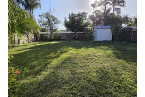 3919 HARRISBURG STREET, ST PETERSBURG, FL 33703 - MLS#MFRTB8514077