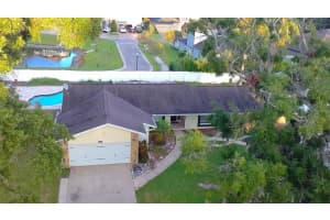 13603 WESTSHIRE DRIVE, TAMPA, FL 33618 - MLS#MFRTB8514166