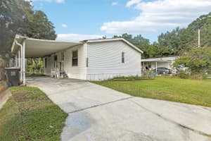 2638 SEA OATS CIRCLE, LAKELAND, FL 33815 - MLS#MFRTB8514309