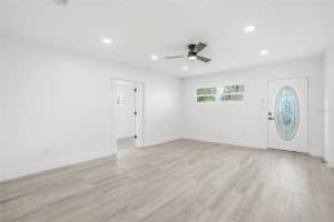 529 FIREFLY LANE, APOLLO BEACH, FL 33572 - MLS#MFRTB8514329