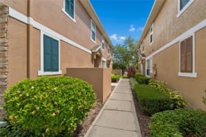 604 51ST AVENUE, ST PETERSBURG, FL 33703 - MLS#MFRTB8514402