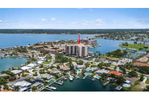 10355 PARADISE BOULEVARD, ST PETERSBURG, FL 33706 - MLS#MFRTB8514404