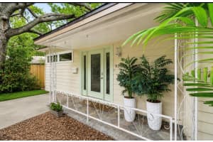 930 MONTROSE BOULEVARD, ST PETERSBURG, FL 33703 - MLS#MFRTB8514454