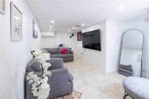 8819 BROAD STREET, TAMPA, FL 33615 - MLS#MFRTB8514674