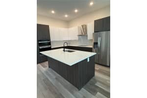 820 46TH AVENUE, ST PETERSBURG, FL 33703 - MLS#MFRTB8514721