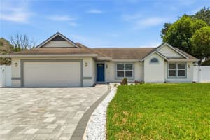 8055 LESIA CIRCLE, ORLANDO, FL 32835 - MLS#MFRTB8514890
