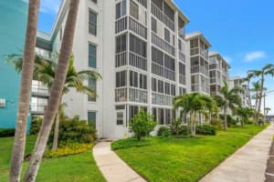 4902 38TH WAY, ST PETERSBURG, FL 33711 - MLS#MFRTB8514936