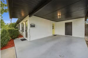 8019 CORNWALL LANE, TAMPA, FL 33615 - MLS#MFRTB8514994