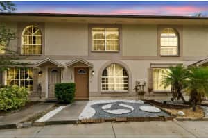 1403 Brigadoon Dr, CLEARWATER