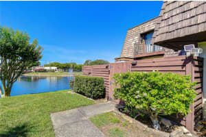 15406 POND WOODS DRIVE, TAMPA, FL 33618 - MLS#MFRTB8515044