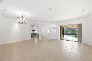 6611 CHICKADEE LANE, BRADENTON, FL 34202 - MLS#MFRTB8515061