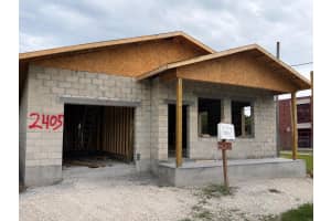 2405 38TH AVENUE, TAMPA, FL 33610 - MLS#MFRTB8515100