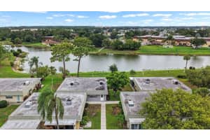 201 Kings Blvd #19, SUN CITY CENTER