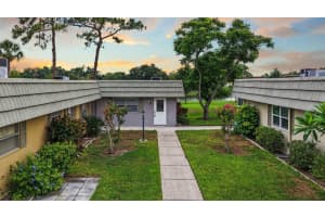 201 KINGS BOULEVARD, SUN CITY CENTER, FL 33573 - MLS#MFRTB8515140