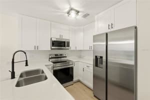 205 SOMERSET LANE, PALM HARBOR, FL 34684 - MLS#MFRTB8515153